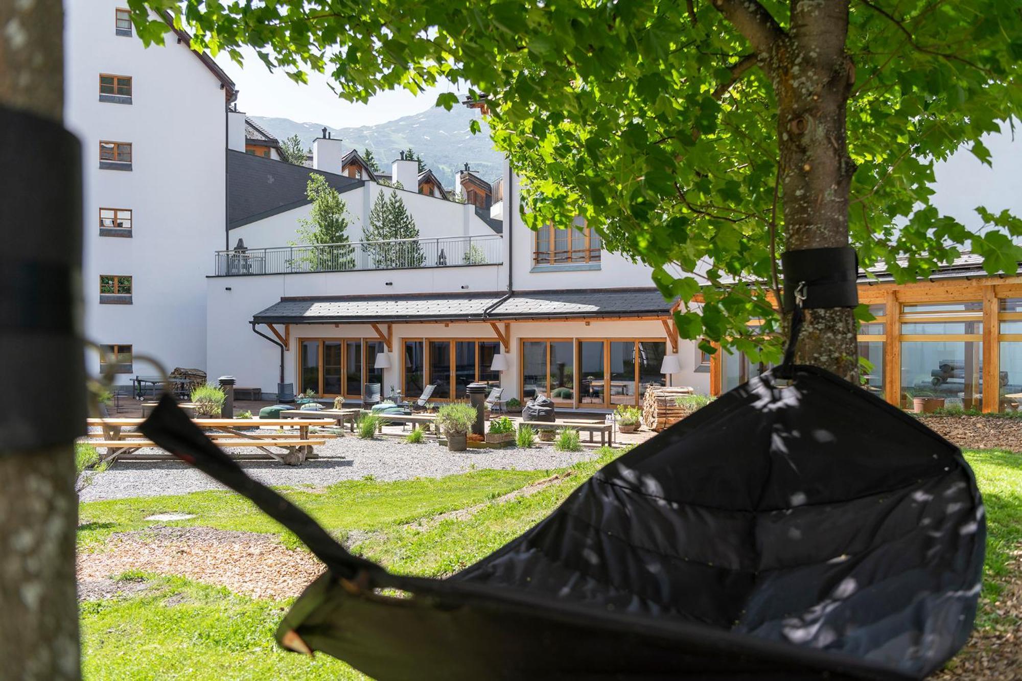 Hotel Schweizerhof Lenzerheide Exterior foto